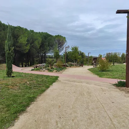 L'oustalet D'erine - Spacieuse Et Climatisee Αλμπί