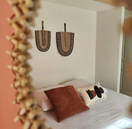 펜션 L'oustalet D'erine - Spacieuse Et Climatisee 알비