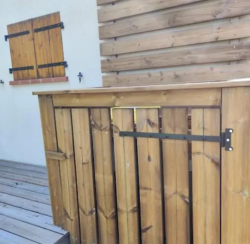 펜션 L'oustalet D'erine - Spacieuse Et Climatisee